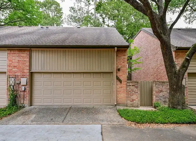 Property at 294 Sugarberry Cir, Houston, TX, 77024, 2 beds, 2.5 baths, [object Object]