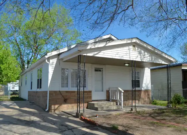 Property at 2546 N Salina Ave, Wichita, KS, 67204, 3 beds, 1 bath, [object Object]