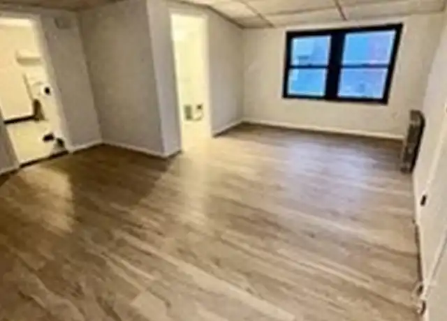 Property at 11 Edgewood St Unit 3, Worcester, MA, 01602, 1 bed, 1 bath, [object Object]