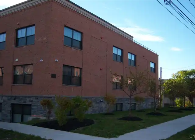 Property at 721 N Clinton St Unit 105, Syracuse, NY, 13204, 2 beds, 2 baths, [object Object]