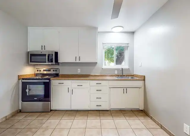 Property at I Street Apartments - 401 I St, Davis, CA, 95616, 2 beds, 1 bath, [object Object]