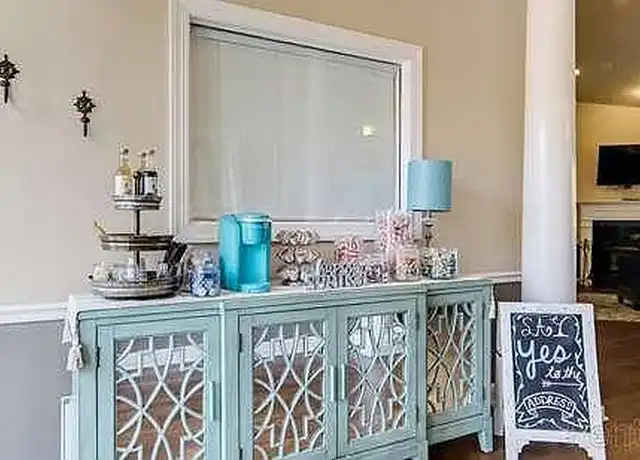 Property at Water's Edge Apartments - 2220 Gloria Cir, Pensacola, FL, 32514, 1 bed, 1 bath, [object Object]