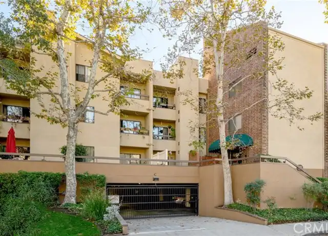 Property at 460 Oak St #318, Glendale, CA, 91204, 1 bed, 1 bath, [object Object]