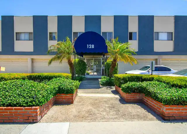 Property at 128 W Maple St Unit 17, Glendale, CA, 91204, 1 bed, 1 bath, [object Object]