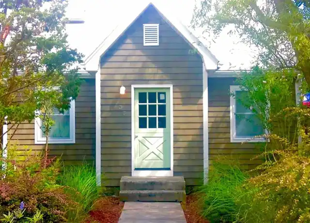 Property at 38 Homesite Ave, Ocean Beach, NY, 11770, 4 beds, 1.5 baths, [object Object]