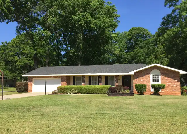 Property at 101 Mercer Ct, Warner Robins, GA, 31093, 3 beds, 2 baths, [object Object]