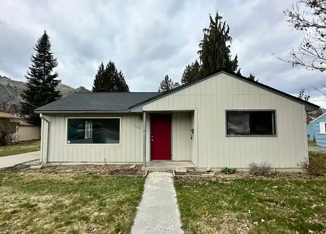 Property at 920 Howard St, Wenatchee, WA, 98801, 3 beds, 1 bath, [object Object]
