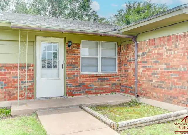 Property at 4910 NW Pollard Ave, Lawton, OK, 73505, 3 beds, 1 bath, [object Object]