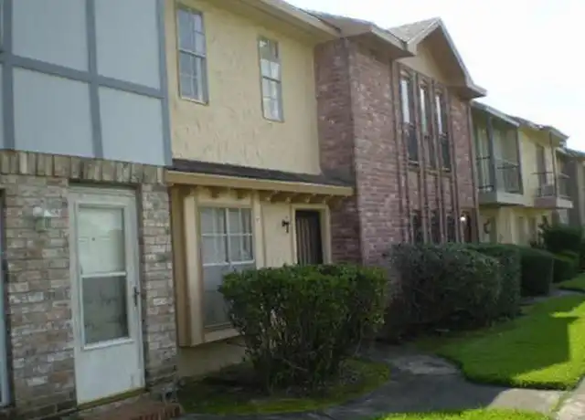 Property at 7045 Chasewood Dr, Missouri City, TX, 77489, 2 beds, 1.5 baths, [object Object]