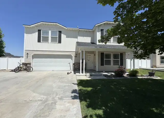 Property at 306 W Wood Owl Dr, Kuna, ID, 83634, 4 beds, 2.5 baths, [object Object]