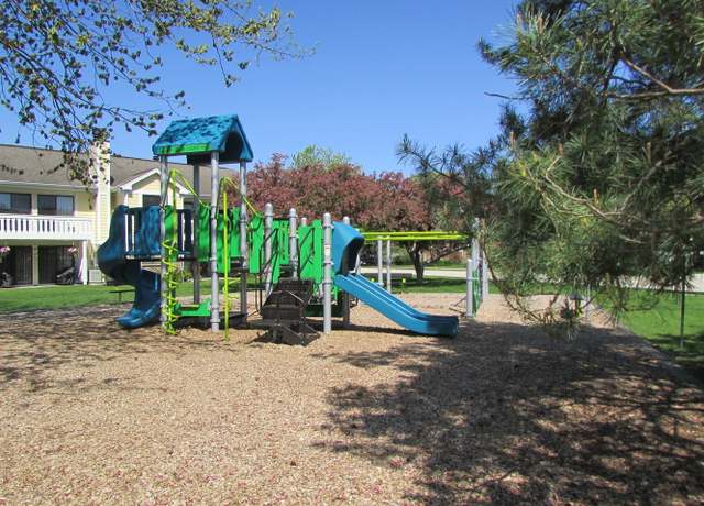 Photo of 1160 Northbury Ln Unit C1, Wheeling, IL 60090