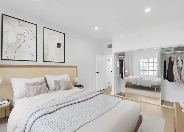 Property at 2062 Dracena Dr Unit 6, Los Angeles, CA, 90027, 2 beds, 1 bath, [object Object]
