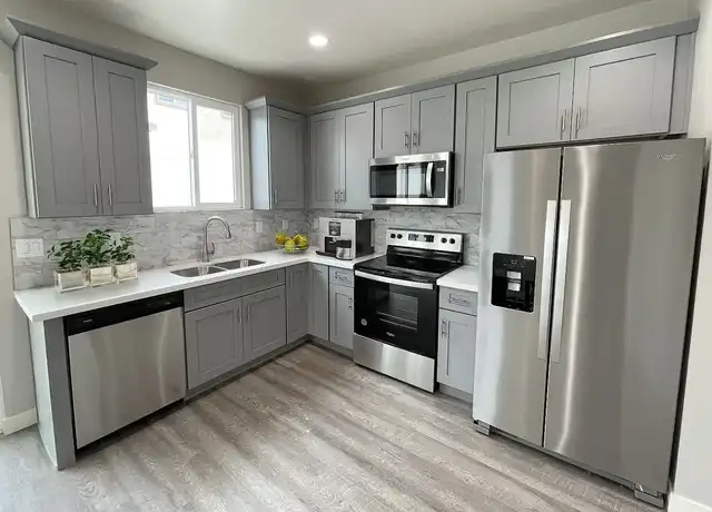 Property at Stone View on Central - 8350 S Central Ave, Phoenix, AZ, 85042, 2-3 beds, 1.5-2.5 baths, [object Object]