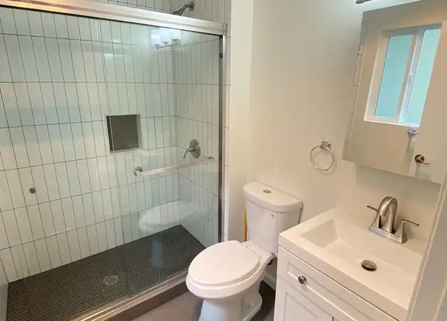 Property at 411 Euclid Ave Unit 2, Oakland, CA, 94610, 2 beds, 2 baths, [object Object]
