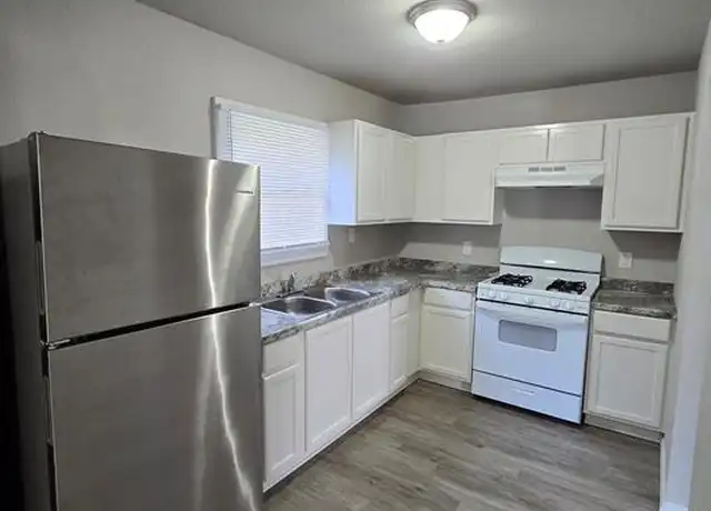 Property at 601 E Wright Ave Unit B, Baytown, TX, 77520, 2 beds, 1 bath, [object Object]