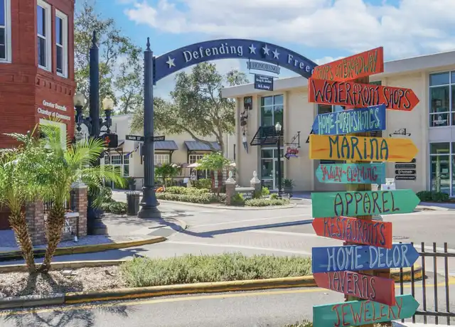 Property at 439 S Paula Dr #108, Dunedin, FL, 34698, 2 beds, 1 bath, [object Object]