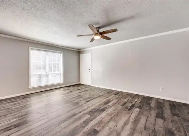 Property at 5053 Les Chateaux Dr #141, Dallas, TX, 75235, 2 beds, 2 baths, [object Object]
