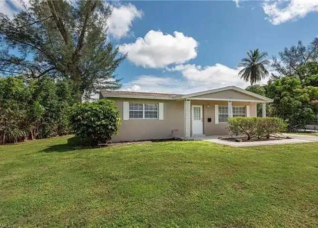 Property at 518 14th St N, Naples, FL, 34102, 3 beds, 1 bath, [object Object]