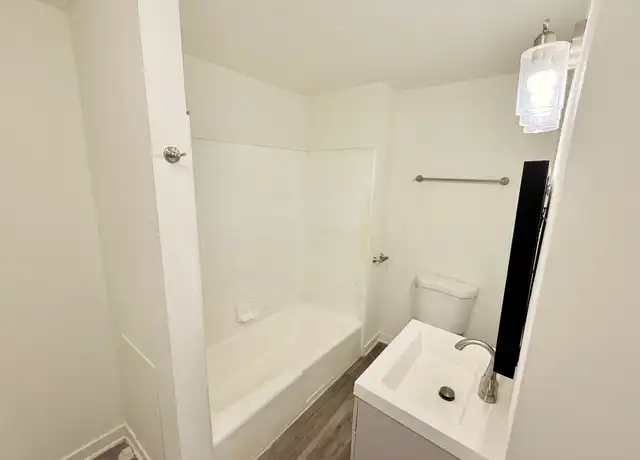 Property at 130 S 300 E, Salt Lake City, UT, 84111, 0 beds, 1 bath, [object Object]