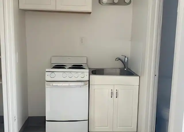 Property at 127 South Ave, Syracuse, NY, 13204, 0 beds, 1 bath, [object Object]