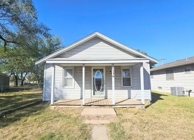 Property at 1136 E 7th Ave, Hutchinson, KS, 67501, 2 beds, 1 bath, [object Object]