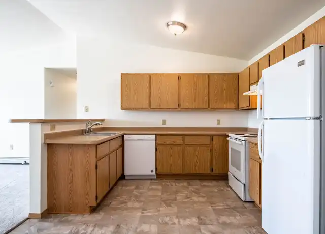 Property at 245 Tamarack Dr Unit 24511, Lake Mills, WI, 53551, 3 beds, 2 baths, [object Object]