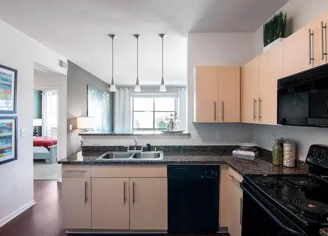 Property at Vue Live Oak - 1333 N Peak St, Dallas, TX, 75204, 0-2 beds, 1-2.5 bath, [object Object]