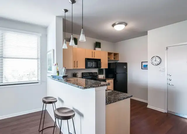 Photo of 1333 N Peak St, Dallas, TX 75204