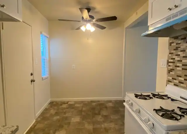 Property at 633 E Windsor Rd Unit 633-B, Glendale, CA, 91205, 1 bed, 1 bath, [object Object]