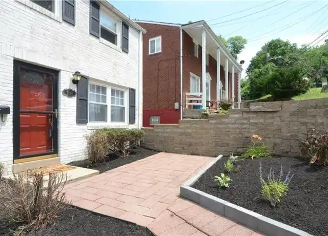 Property at 799 Cooke Dr, Pittsburgh, PA, 15234, 2 beds, 1 bath, [object Object]