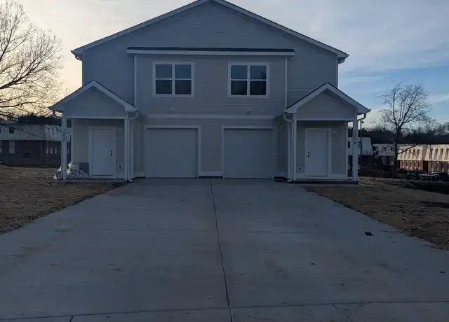 Property at 393 Armstrong St Unit B, Columbia, TN, 38401, 3 beds, 2.5 baths, [object Object]