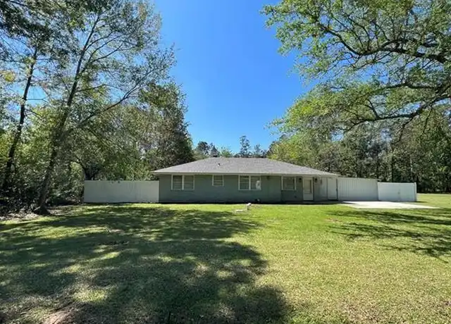 Property at 29272 Erindale Dr, Lacombe, LA, 70445, 2 beds, 2 baths, [object Object]