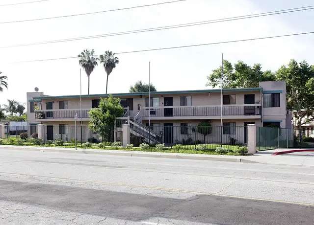 Photo of 200 E Gladstone St, Azusa, CA 91702