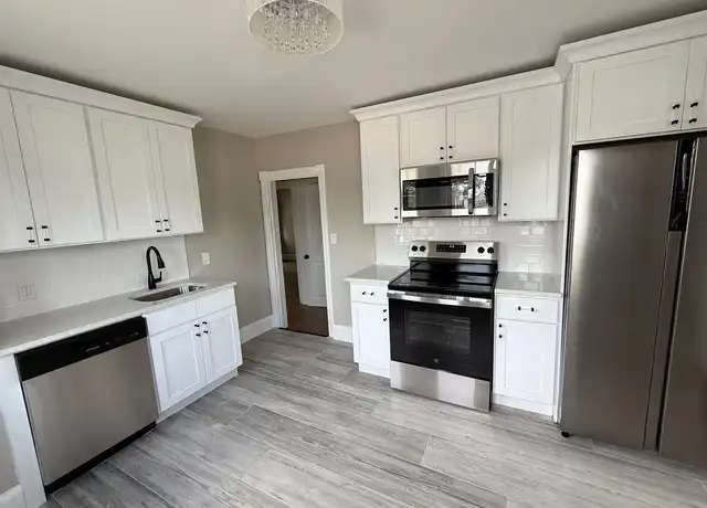Property at 675 N Broad St Unit B-B, Woodbury, NJ, 08096, 3 beds, 1 bath, [object Object]