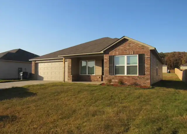 Property at 19 Curly Leaf Ln, Conway, AR, 72032, 4 beds, 2 baths, [object Object]