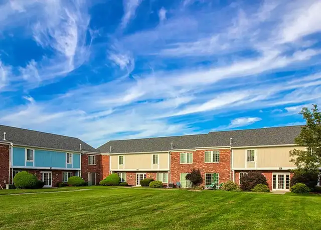 Property at Windsor Gardens Apartments - 2859 Manitou Rd, Rochester, NY, 14624, 1-3 bed, 1-1.5 bath, [object Object]