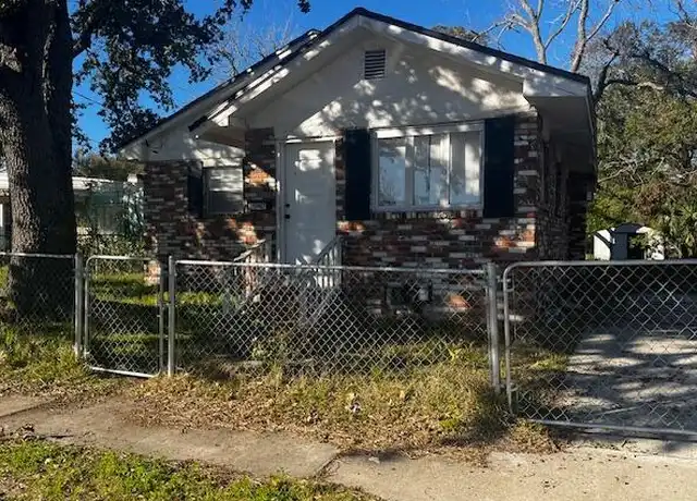 Property at 1587 W 19th St, Jacksonville, FL, 32209, 3 beds, 2 baths, [object Object]
