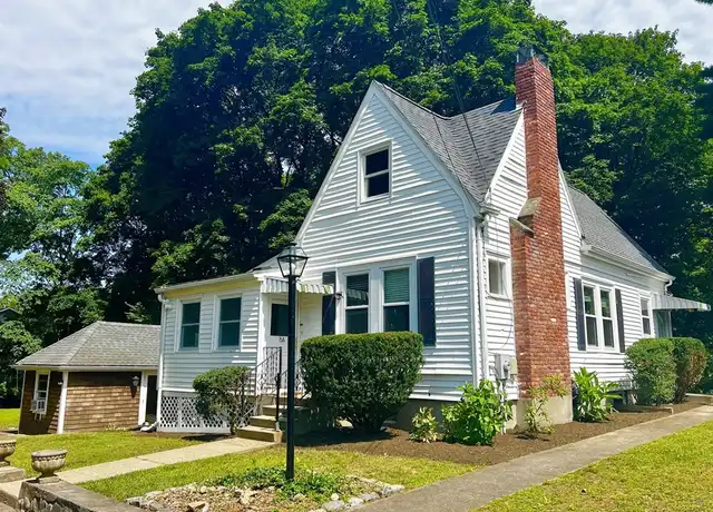 Property at 8A Mellon Rd, Wellesley, MA, 02482, 3 beds, 2 baths, [object Object]