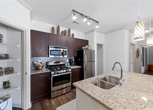 Photo of 21827 High Rock Ter, Ashburn, VA 20147