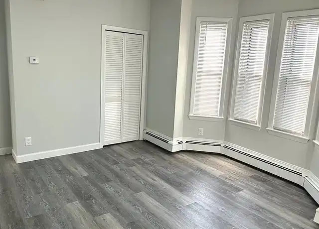Property at 15 Ellsworth St Unit 1, Somerville, MA, 02145, 2 beds, 1 bath, [object Object]