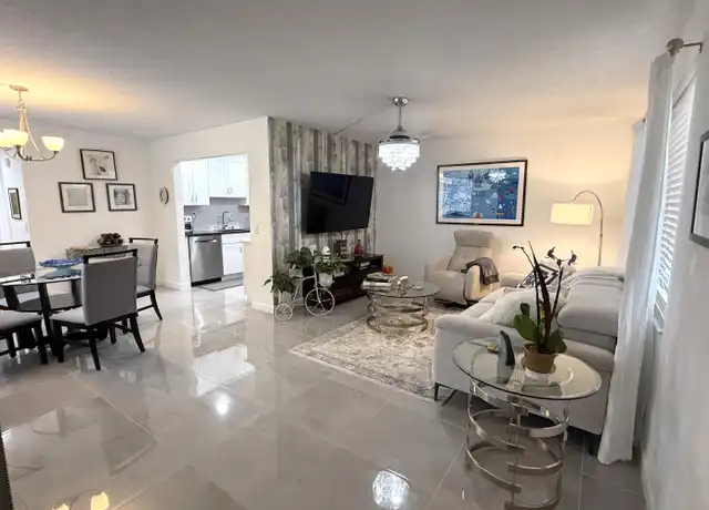 Property at 496 Burgundy K, Delray Beach, FL, 33484, 1 bed, 1.5 baths, [object Object]
