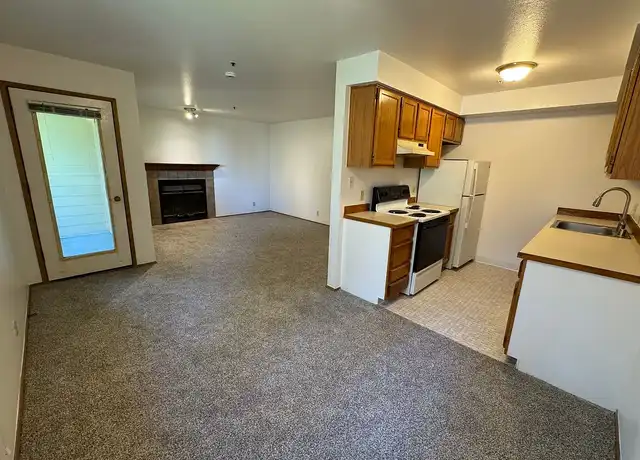 Property at Brighton North Apartments - 1549 NE 177th St, Shoreline, WA, 98155, 1 bed, 1 bath, [object Object]