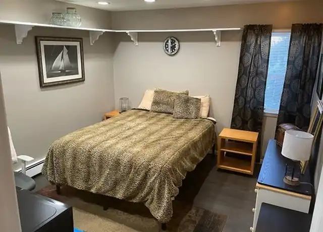 Property at 268 Hallock Rd, Stony Brook, NY, 11790, 1 bed, 1 bath, [object Object]