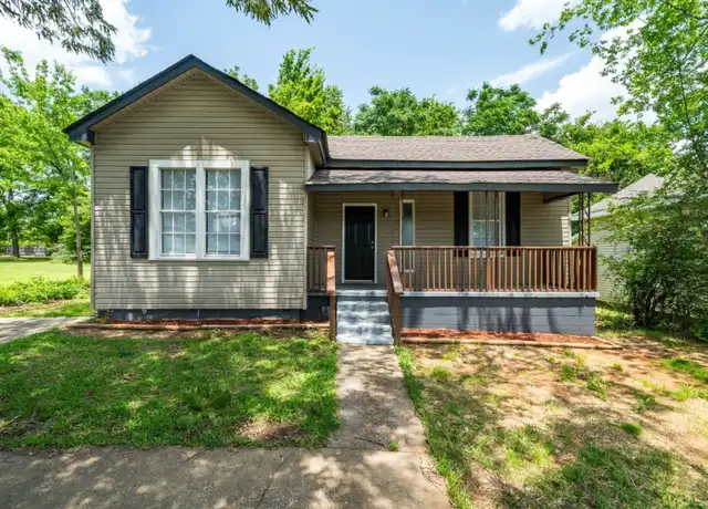 Property at 1014 19th St, Tuscaloosa, AL, 35401, 3 beds, 2 baths, [object Object]