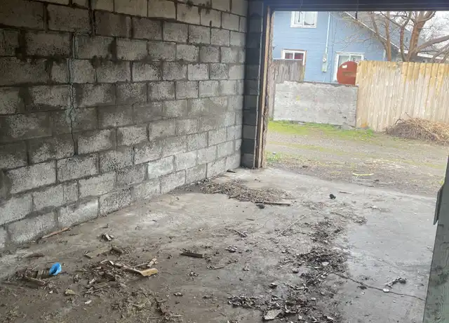 Property at 422 Pine St, Weed, CA, 96094, 3 beds, 1 bath, [object Object]