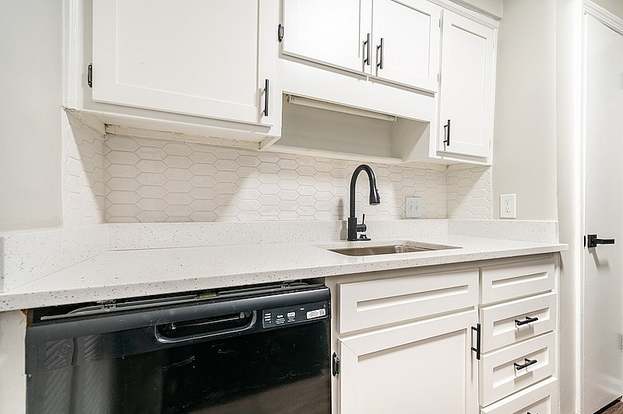 4719 Central Dr, Stone Mountain, GA 30083