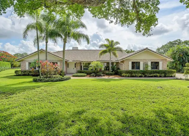 Property at 7120 Hialeah Ln Unit 7120, Parkland, FL, 33067, 4 beds, 2.5 baths, [object Object]