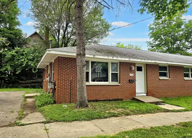 Property at 1204 Forbes St, Kalamazoo, MI, 49006, 3 beds, 1 bath, [object Object]