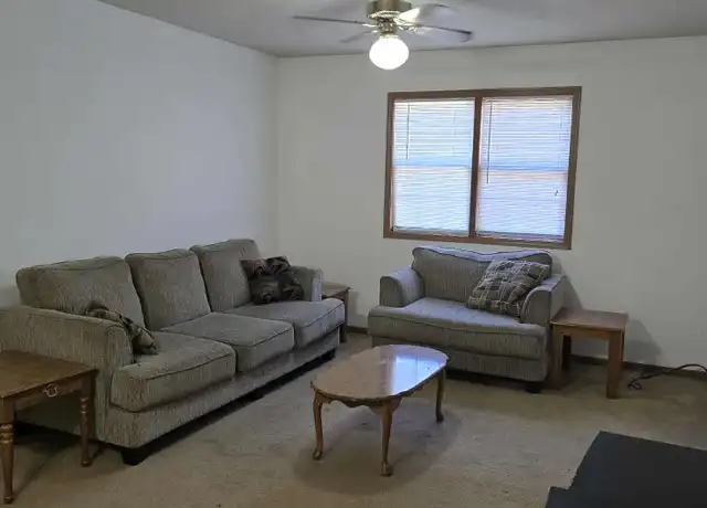 Property at 115 Holly Dr Unit D, St Robert, MO, 65584, 1 bed, 1 bath, [object Object]