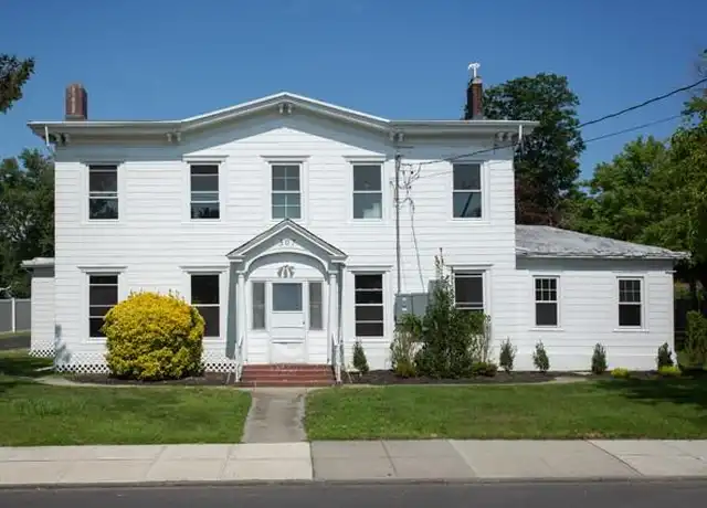 Property at 307 S Ocean Ave Unit 4, Patchogue, NY, 11772, 1 bed, 2 baths, [object Object]